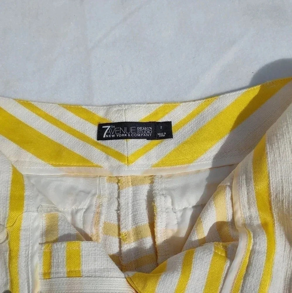 7th Ave. Design Studio New York & Co. White with Yellow Stripes Shorts Size 2 - Picture 7 of 11